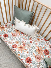 Load image into Gallery viewer, Le Piccadilly Muslin Sheet - BASSINET